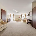 Euterpe Hotel