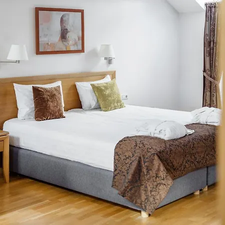 Euterpe Hotel 4*