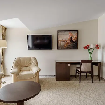 Euterpe Hotel 4*