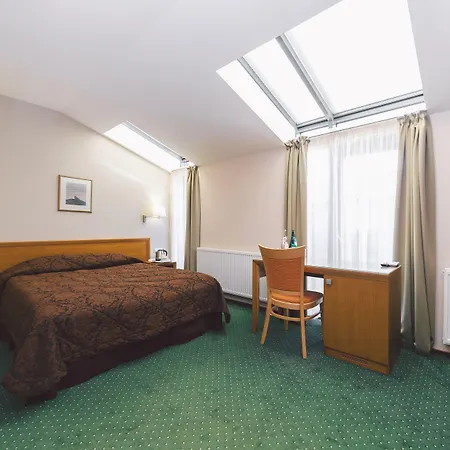 Euterpe Hotel