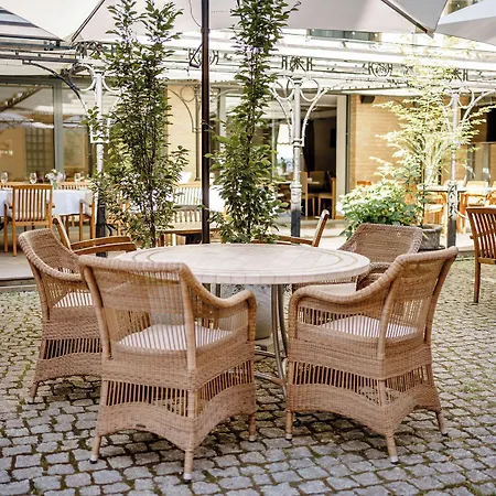Hotel Euterpe 4*