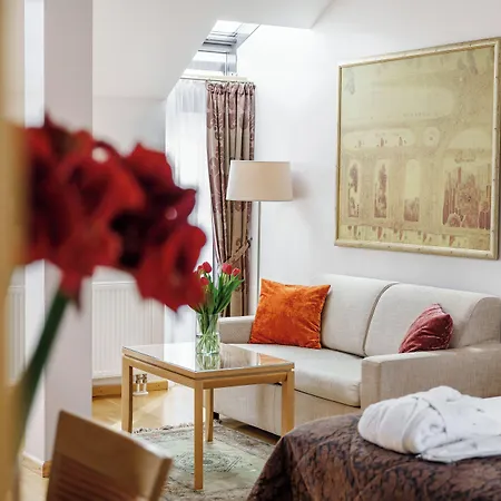 Hotel Euterpe 4*