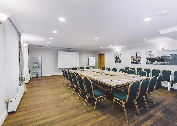 Ξενοδοχείο Euterpe 4*